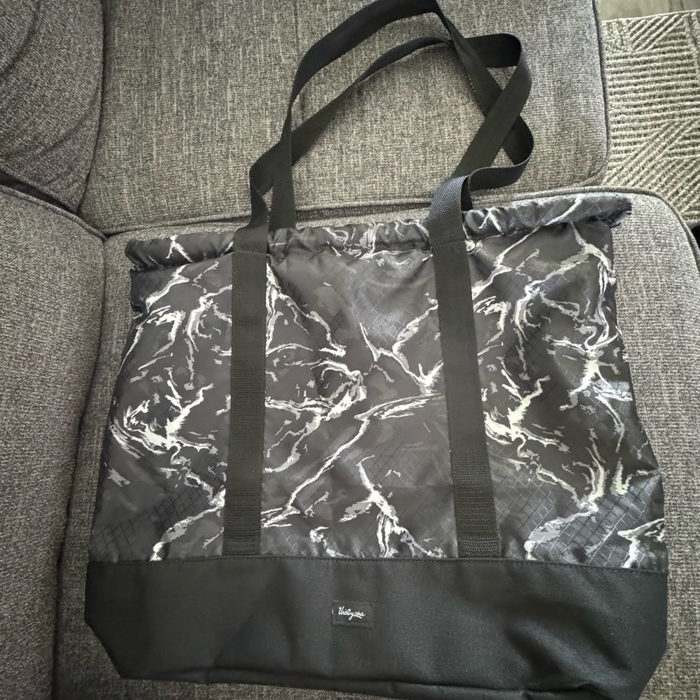 Thirty One Cinch Utility Tote